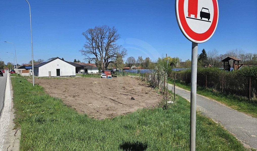 Prodej stavebního pozemku 836 m², Suchdol nad Lužnicí – náhled fotky 2