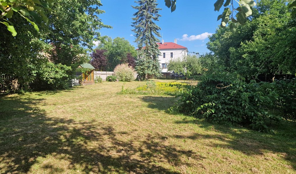 Prodej stavebního pozemku 1 060 m², Lešná – náhled fotky 6