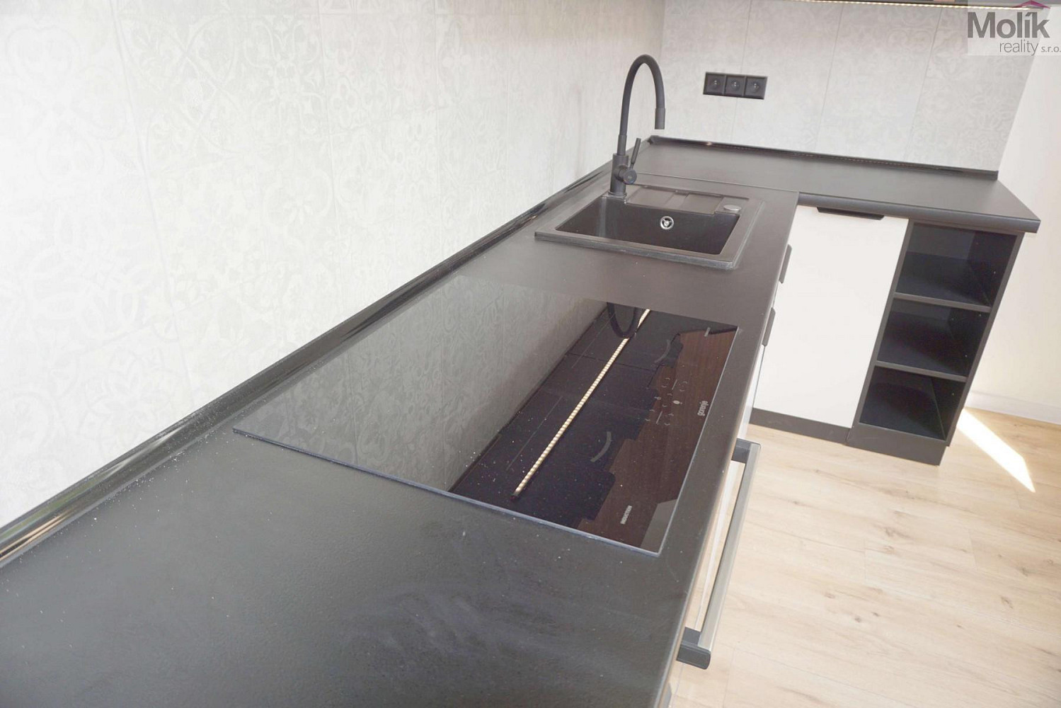 Prodej bytu 2+1 53 m² – fotografie 5