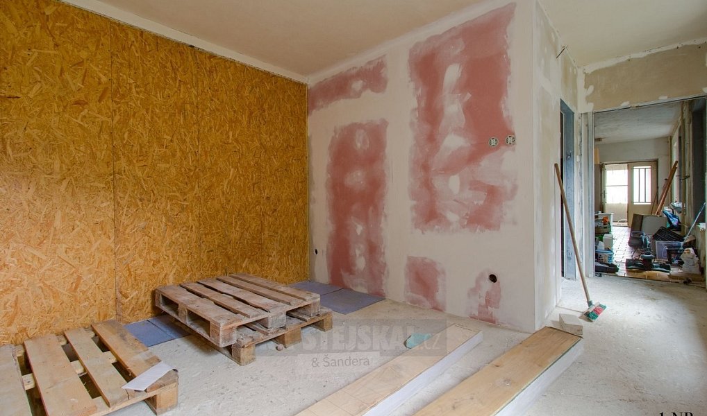 Prodej nájemního domu, činžáku 410 m², Moldava – náhled fotky 18