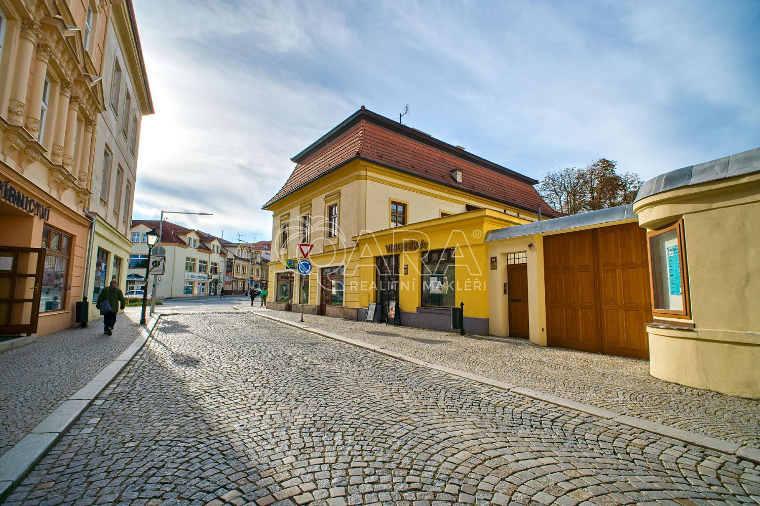 Pronájem obchodních prostor 50 m²