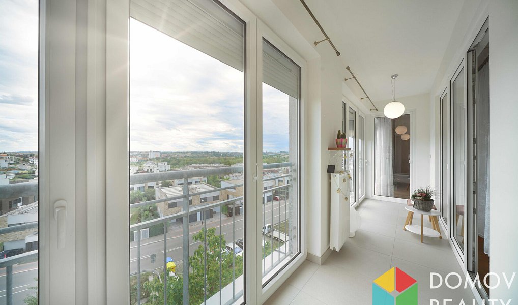 Prodej bytu 4+kk 118 m², Praha – náhled fotky 3