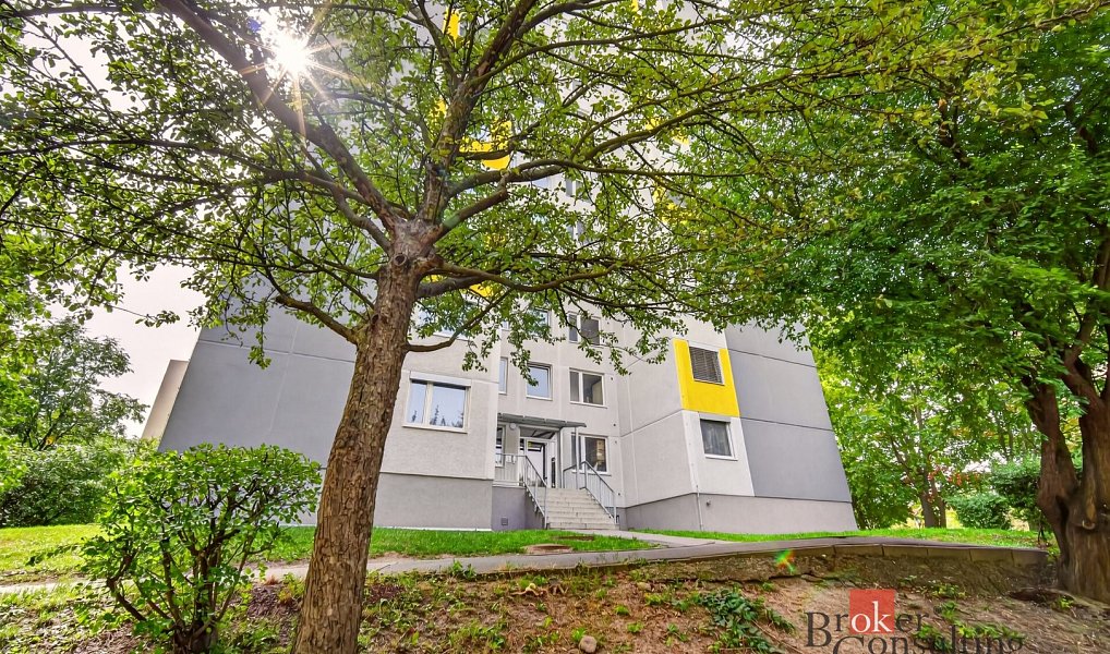 Prodej bytu 3+1 73 m², Praha – náhled fotky 3