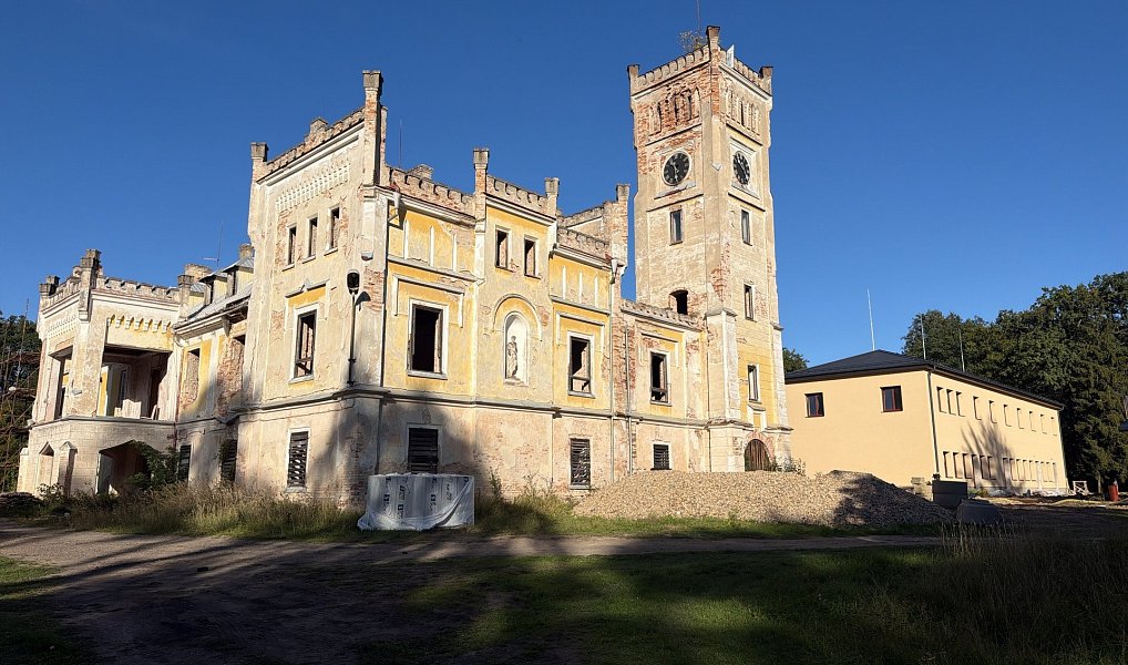Prodej bytu 3+kk 80 m², Býchory – náhled fotky 2