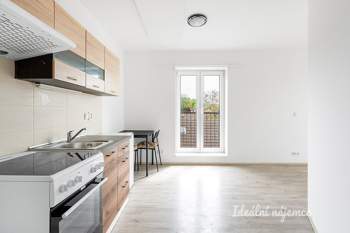 Pronájem bytu 1+kk 23 m²