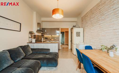 Prodej bytu 3+kk 57 m², Zenklova, Praha 8 - Libeň