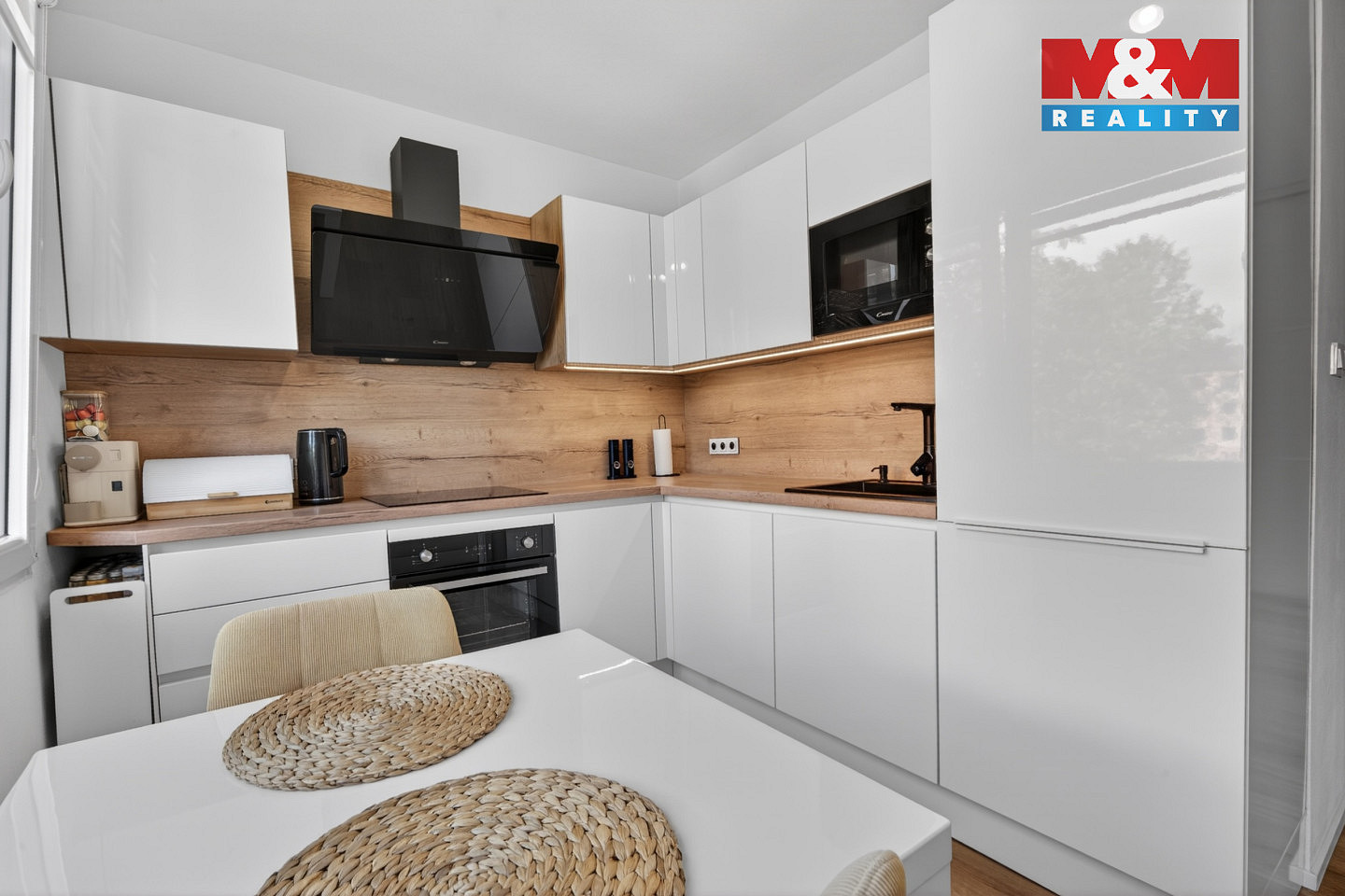 Prodej bytu 3+1 63 m² — photo 2