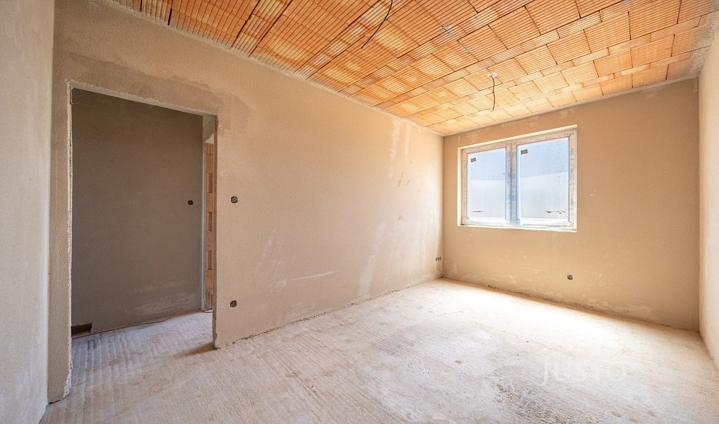 Prodej bytu 5+kk 123 m², Včelná – náhled fotky 12