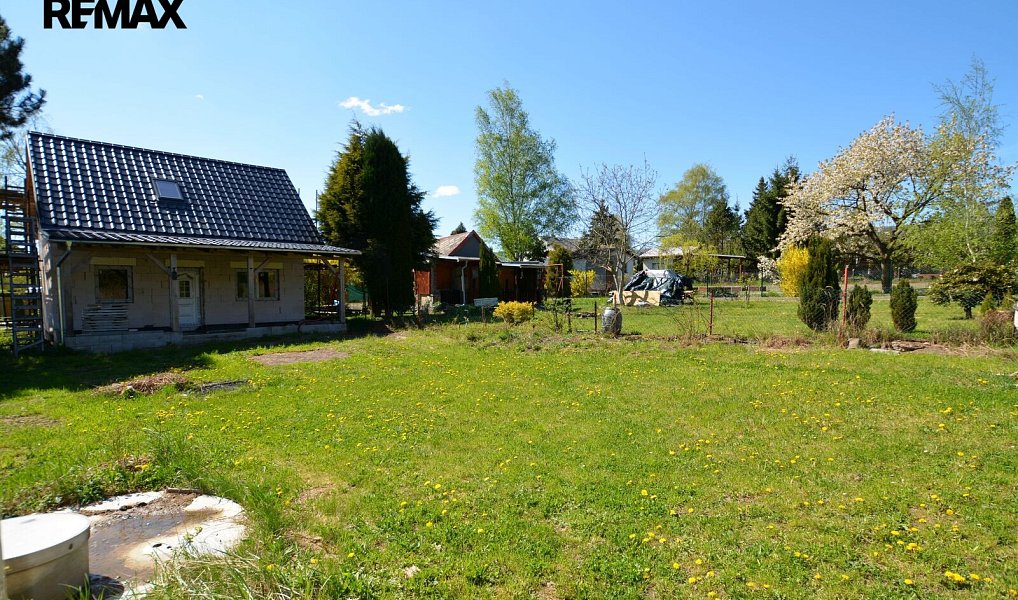 Prodej zahrady 374 m², Dubí – náhled fotky 2