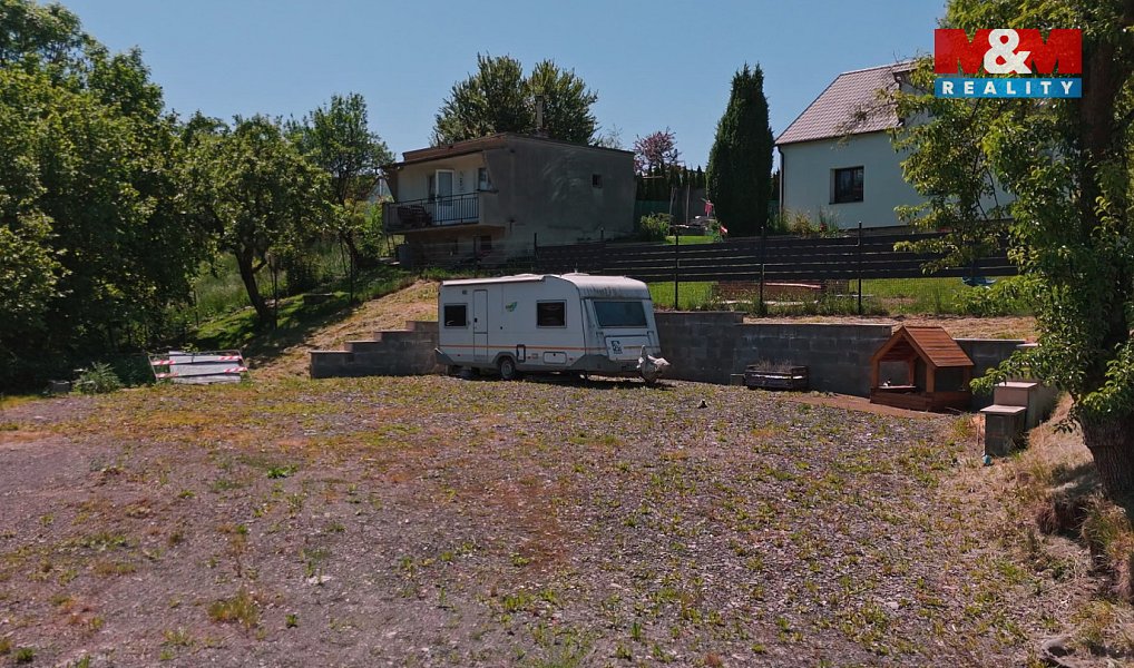 Prodej stavebního pozemku 837 m², Hukvaldy – náhled fotky 3