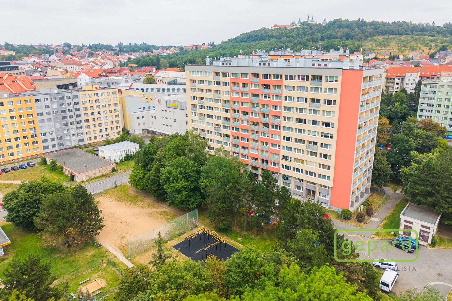Prodej bytu 1+1 s balkonem a investičním potenciálem Příbram