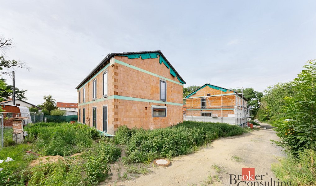Prodej domu 127 m² s pozemkem 246 m², Úžice – náhled fotky 3