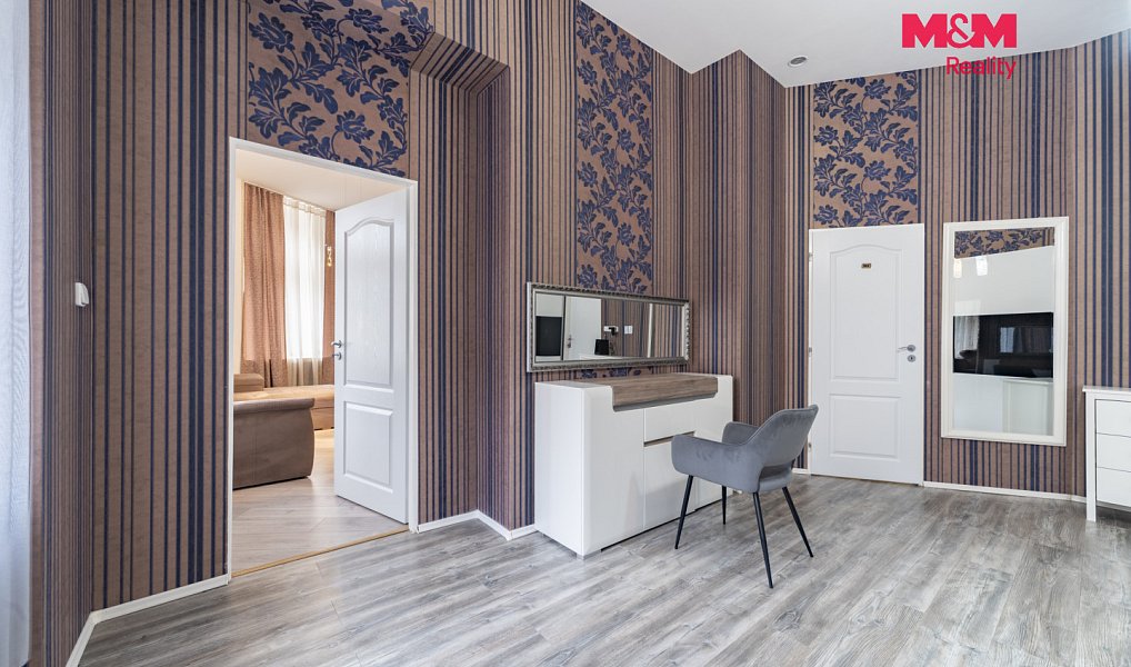 Prodej nájemního domu, činžáku 340 m², Karlovy Vary – náhled fotky 9