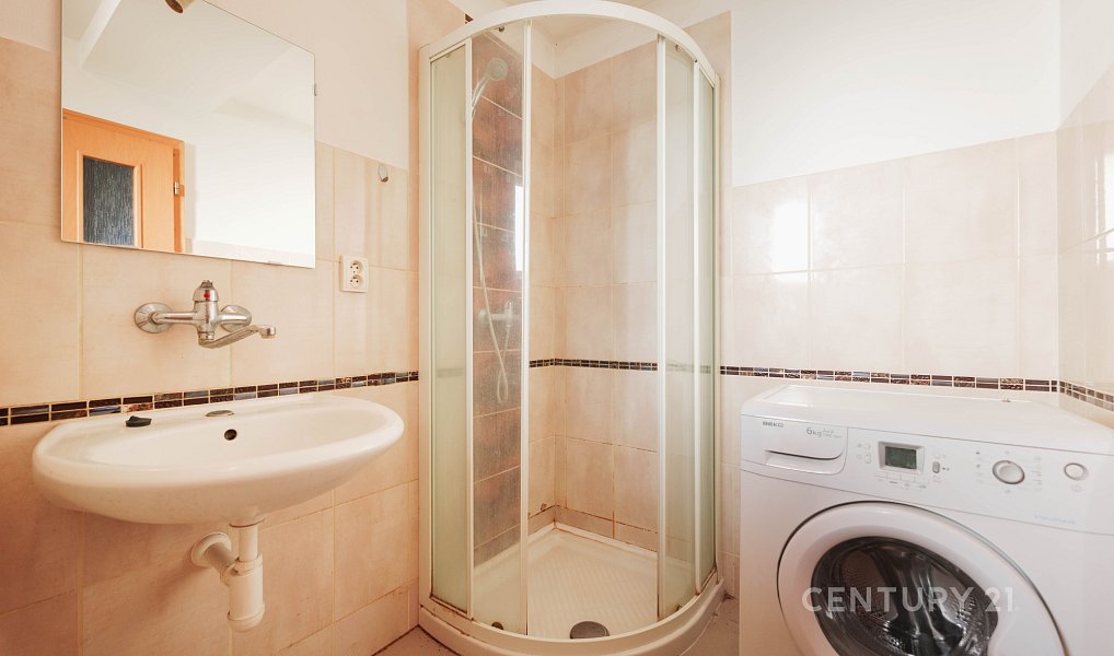 Prodej domu 240 m² s pozemkem 348 m², Bzenec – náhled fotky 19