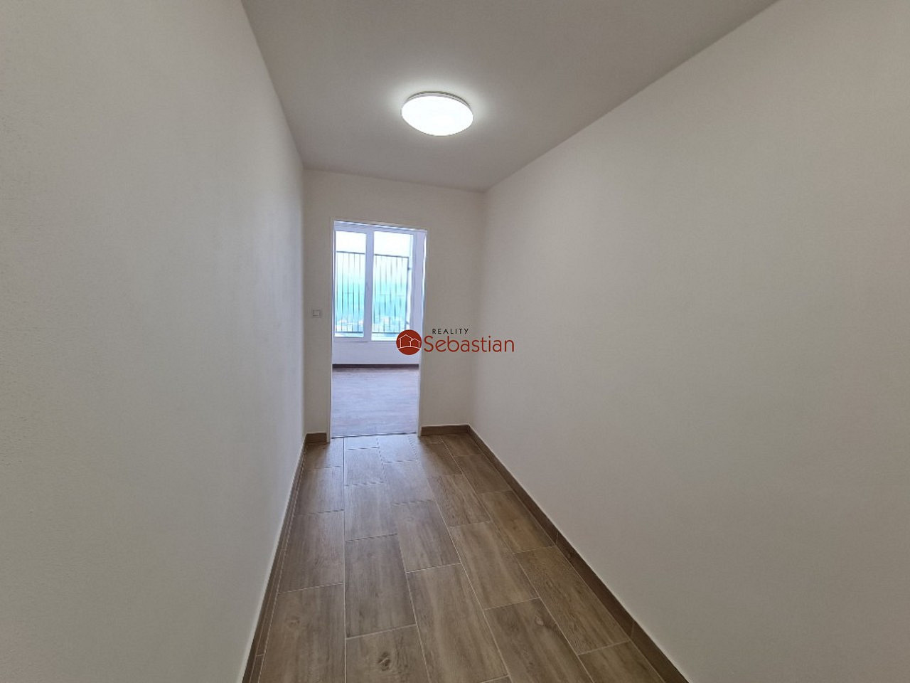 Pronájem bytu 3+kk 81 m² – fotografie 5