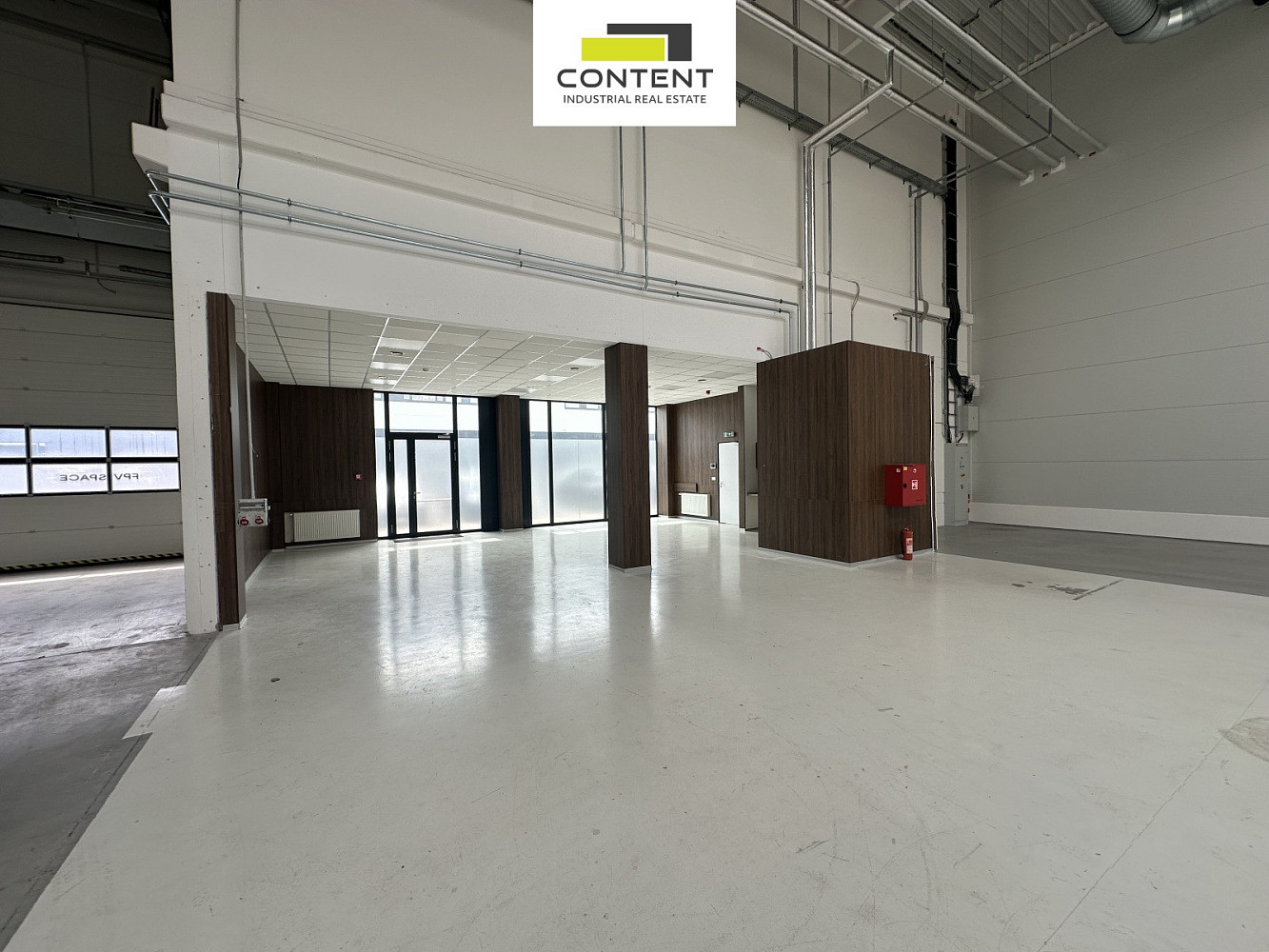 Pronájem skladovacích prostor 943 m² – fotografie 3
