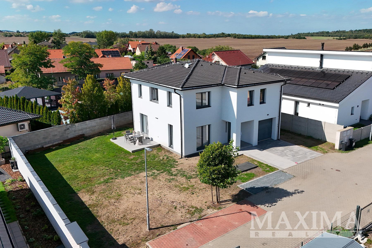 Prodej domu 198 m² s pozemkem 569 m² – fotografie 3