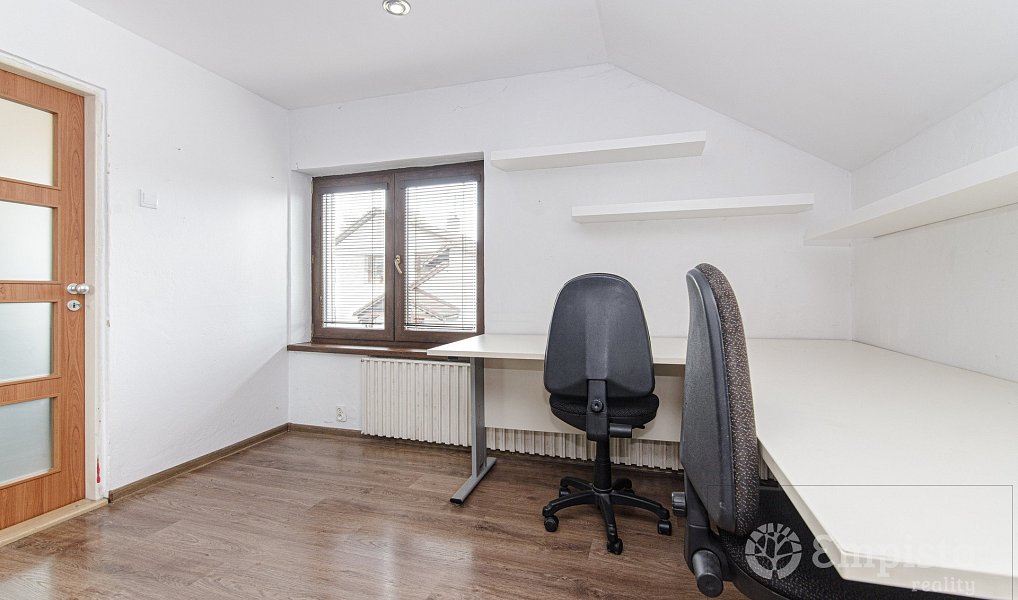 Prodej obchodních prostor 146 m², Český Těšín – náhled fotky 8