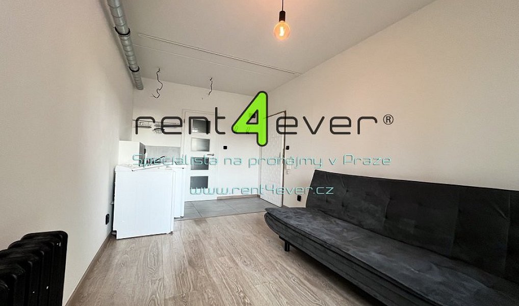 Pronájem bytu 1+kk 23 m², Praha – náhled fotky 2