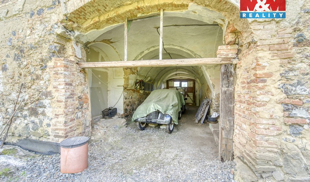 Prodej ubytovacího objektu 1 614 m², Červené Poříčí – náhled fotky 14