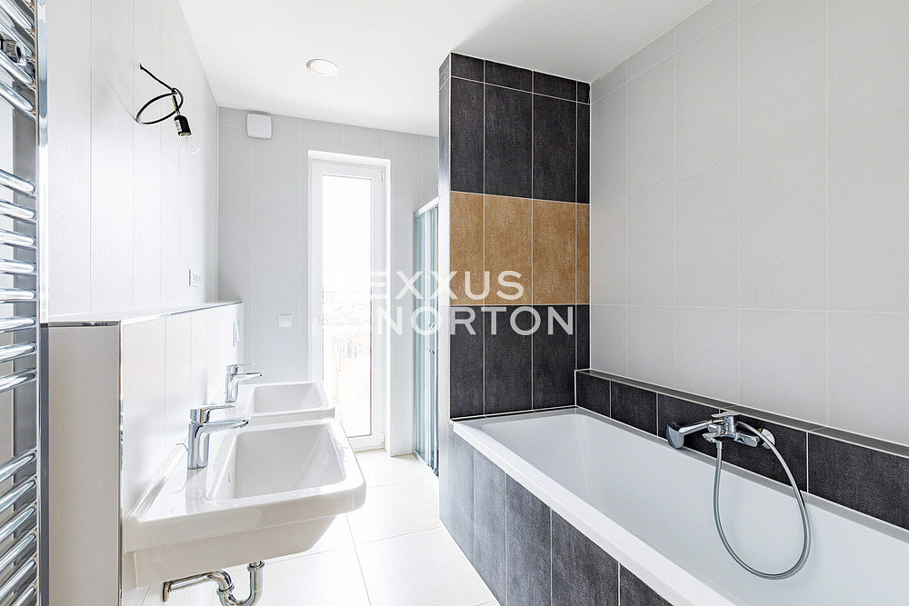 Prodej domu 157 m² s pozemkem 387 m² – další