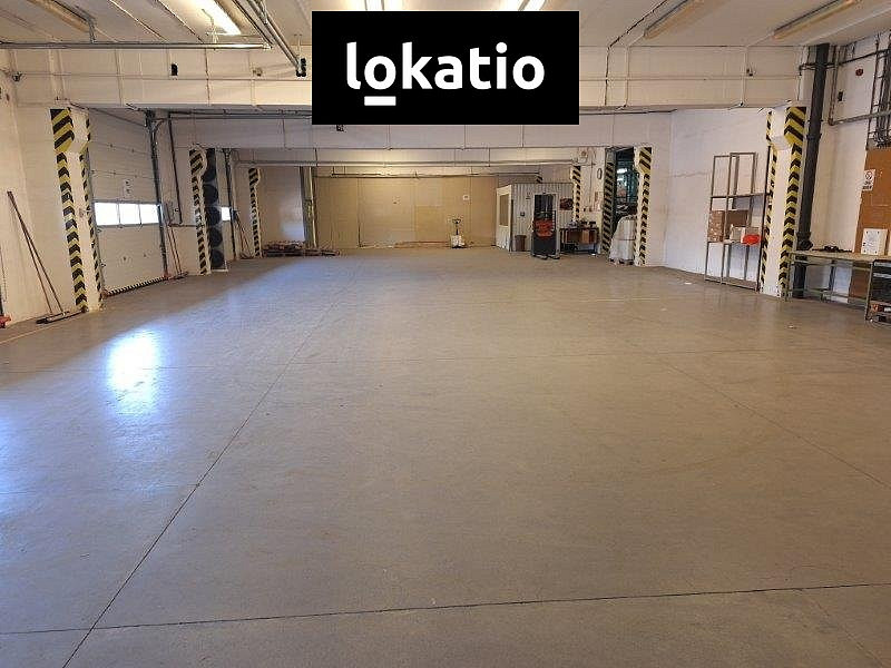 Pronájem skladovacích prostor 1 602 m²
