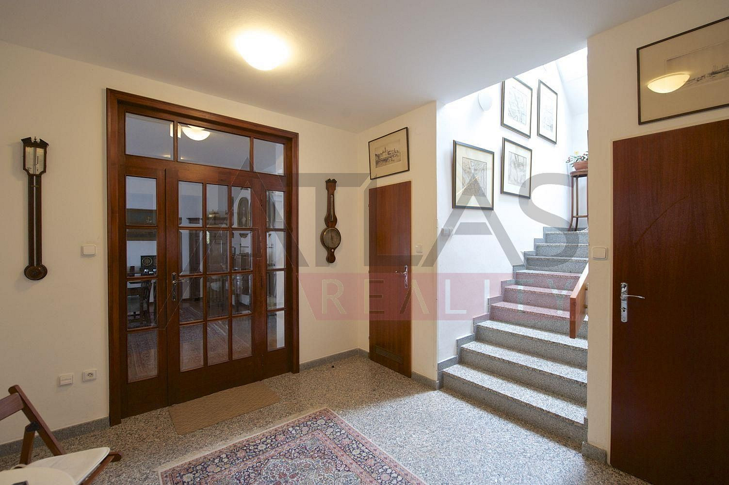 Pronájem kanceláře 365 m² – fotografie 5