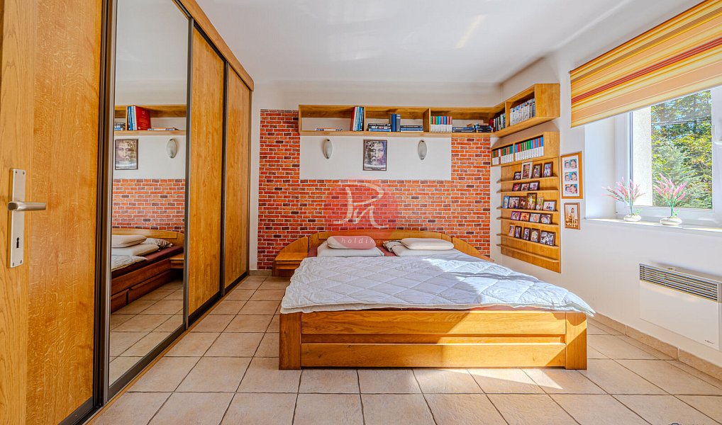 Prodej domu 499 m² s pozemkem 1 212 m², Mořkov – náhled fotky 4