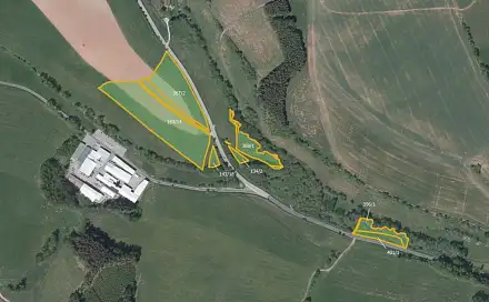 Prodej pole 30 958 m², Nová Paka - Radkyně, okres Jičín