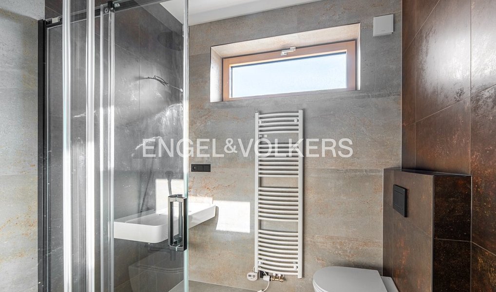 Pronájem domu 195 m² s pozemkem 605 m², Praha – náhled fotky 11