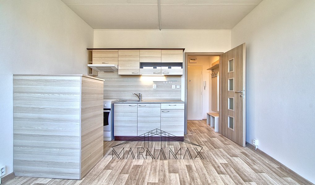 Prodej bytu 1+kk 18 m², Chodov – náhled fotky 2