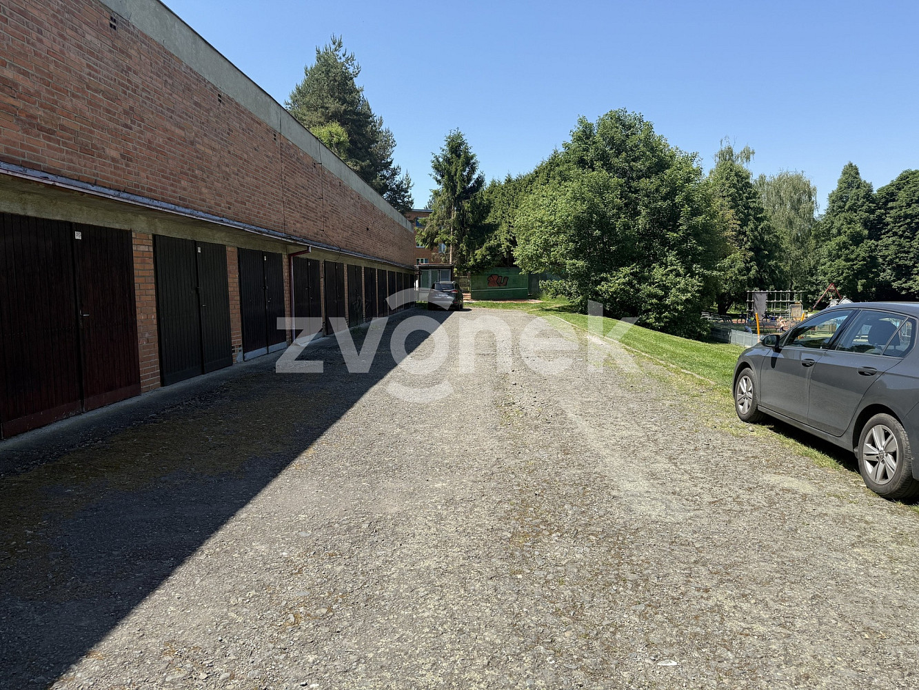 Pronájem garáže 22 m2, zlín