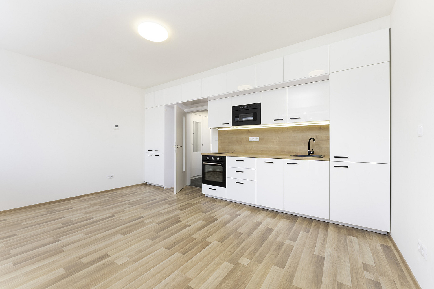 Pronájem bytu 1+kk 29 m²