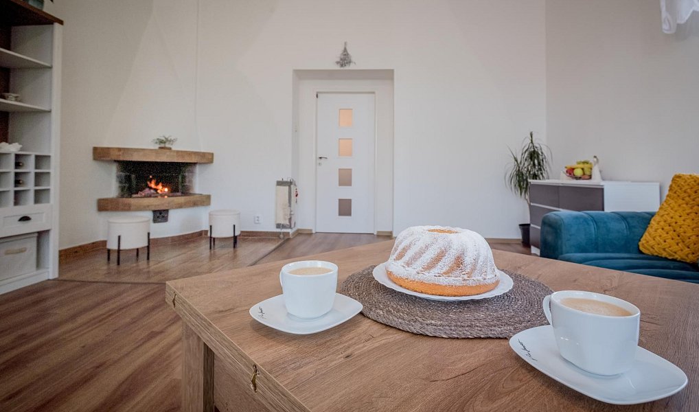 Prodej bytu 2+1 119 m², Trutnov – náhled fotky 12