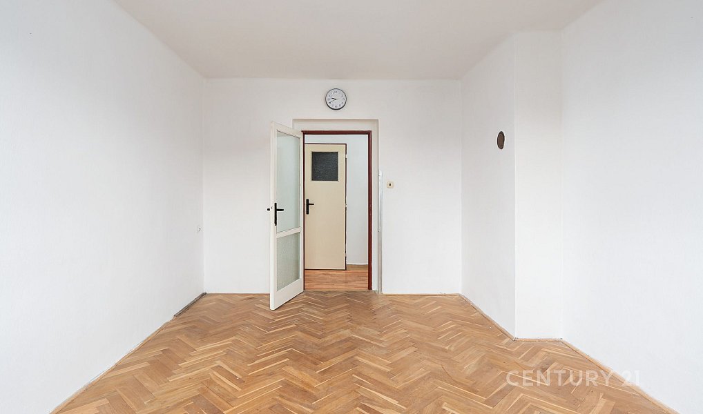 Prodej bytu 3+1 90 m², Sedlčany – náhled fotky 10
