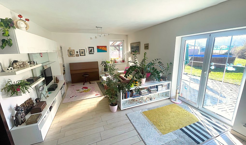 Prodej domu 217 m² s pozemkem 678 m², Srubec – náhled fotky 3
