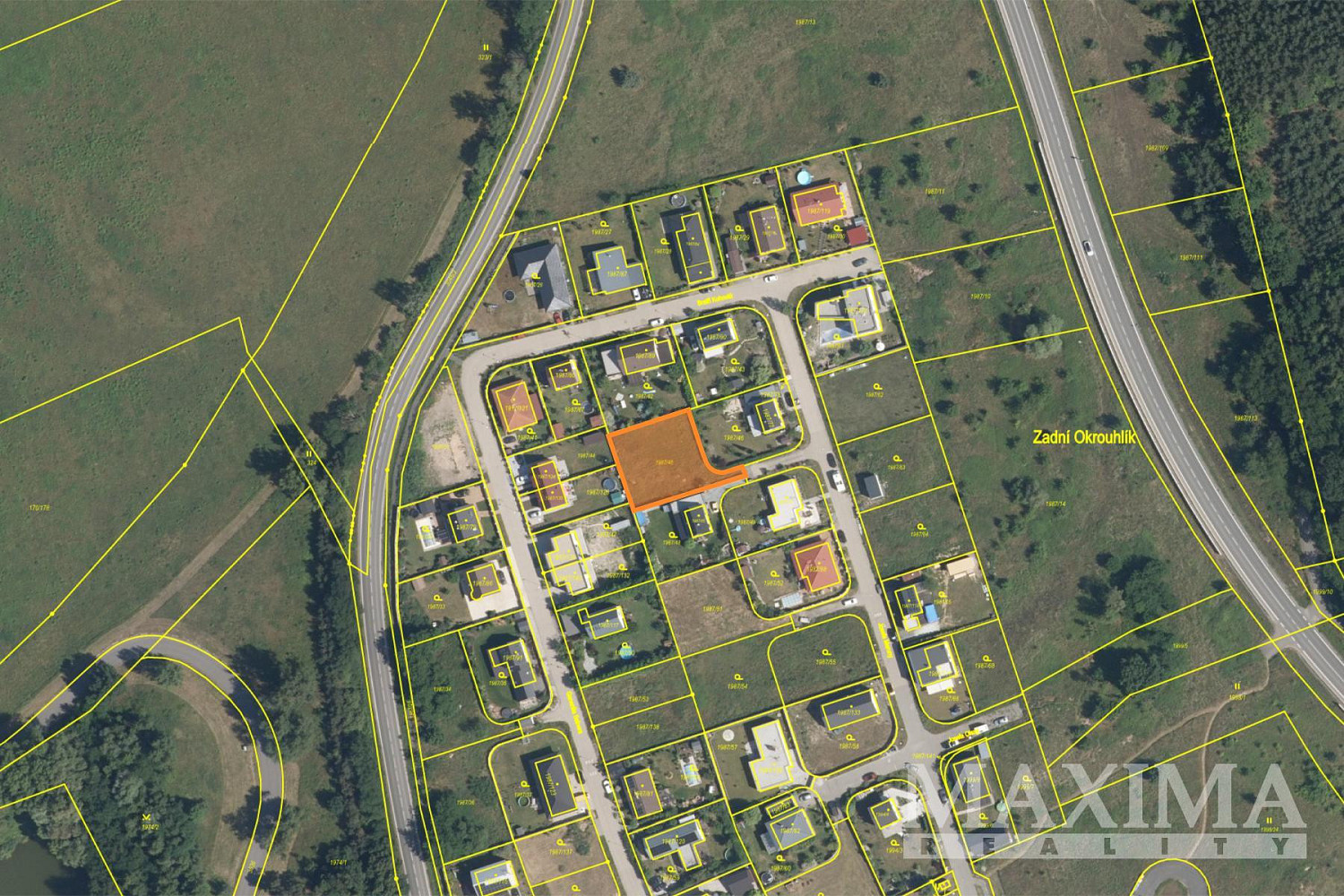 Prodej stavebního pozemku 787 m² – fotografie 2