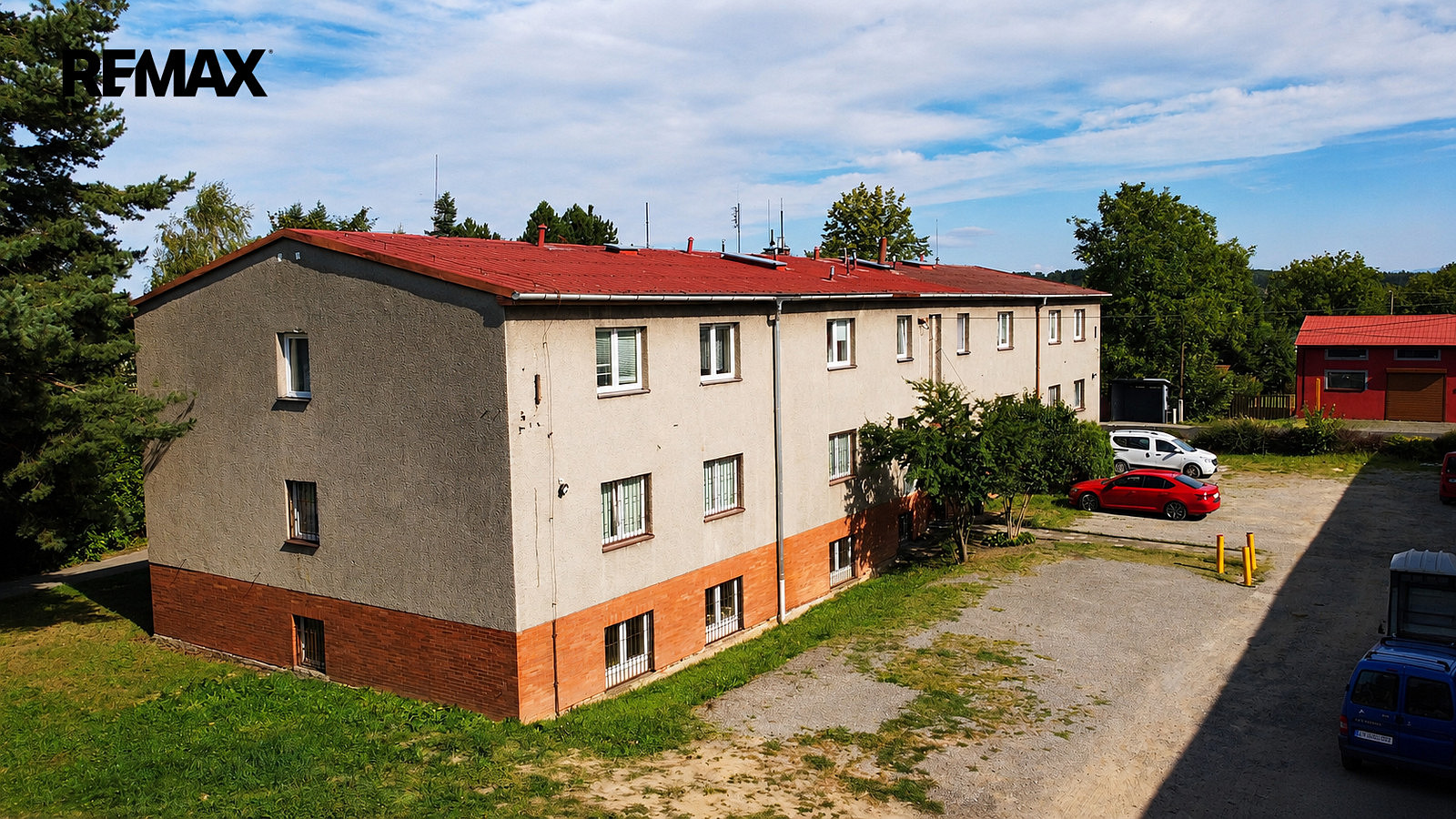 Prodej nájemního domu, činžáku 1 275 m²