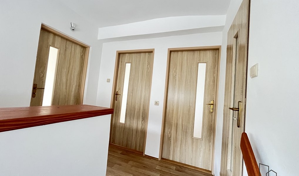 Prodej domu 140 m² s pozemkem 393 m², Velký Karlov – náhled fotky 8