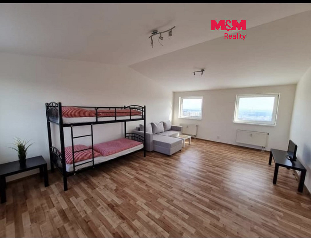 Pronájem bytu 2+kk 65 m²
