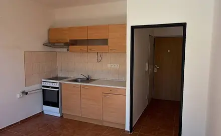 Pronájem bytu 1+1 43 m², Děčín - Děčín VI-Letná