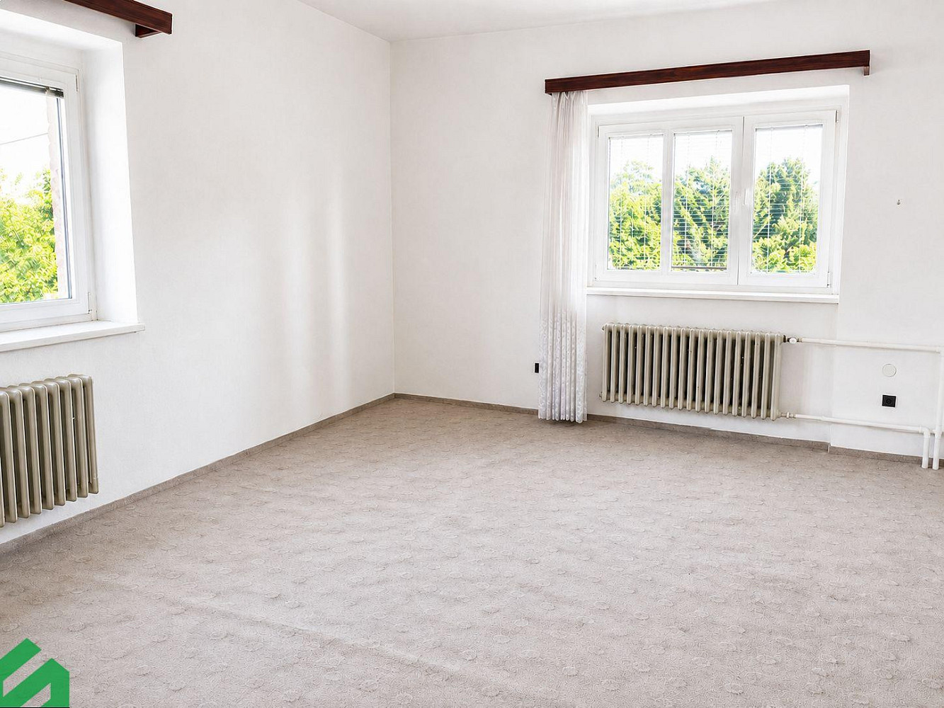 Pronájem bytu 3+kk 93 m² – fotografie 3