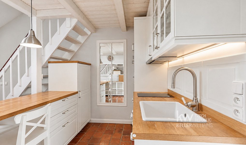 Pronájem bytu 2+kk 44 m², Praha – náhled fotky 3