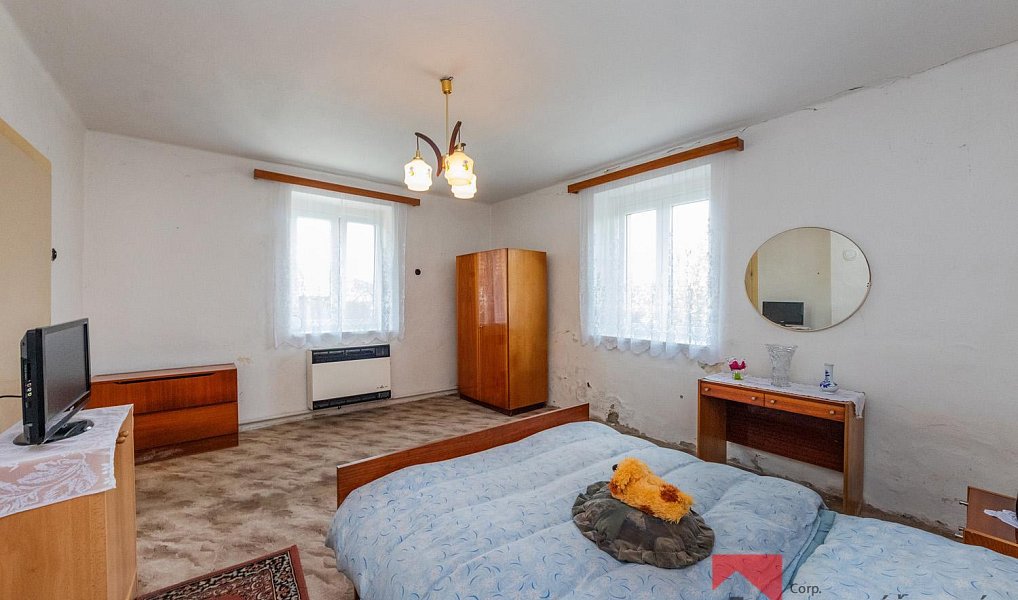 Prodej domu 322 m² s pozemkem 498 m², Nová Ves – náhled fotky 20
