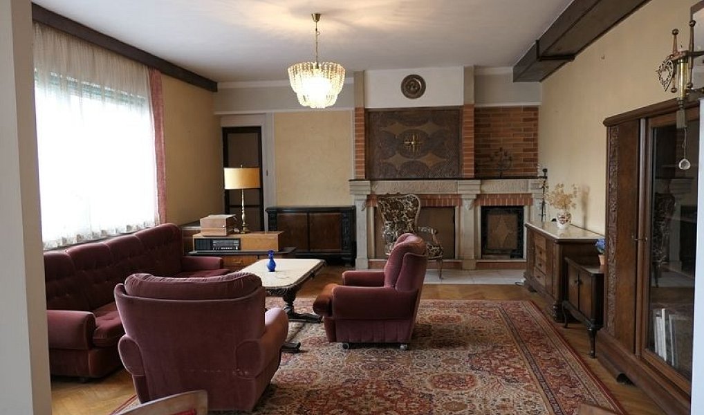 Prodej domu 207 m² s pozemkem 4 889 m², Náchod – náhled fotky 16