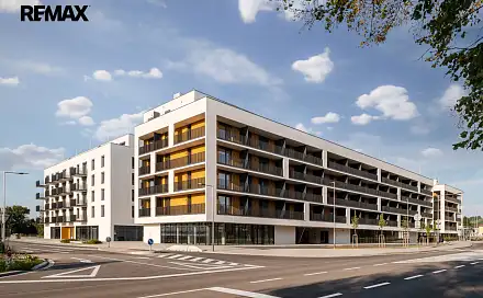 Pronájem bytu 4+kk 105 m²
