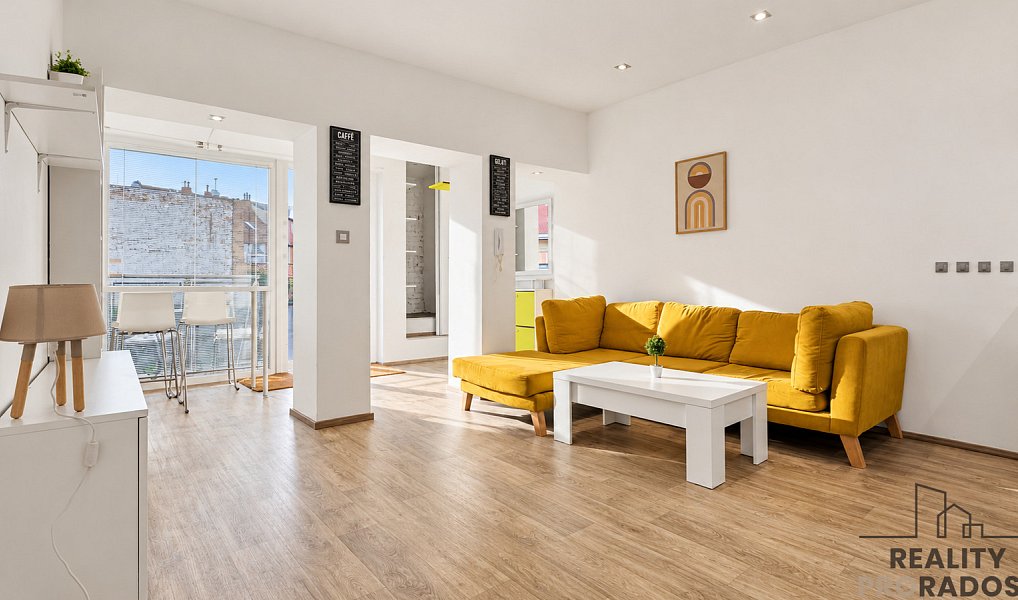 Prodej bytu 2+kk 42 m², Hodonín – náhled fotky 2