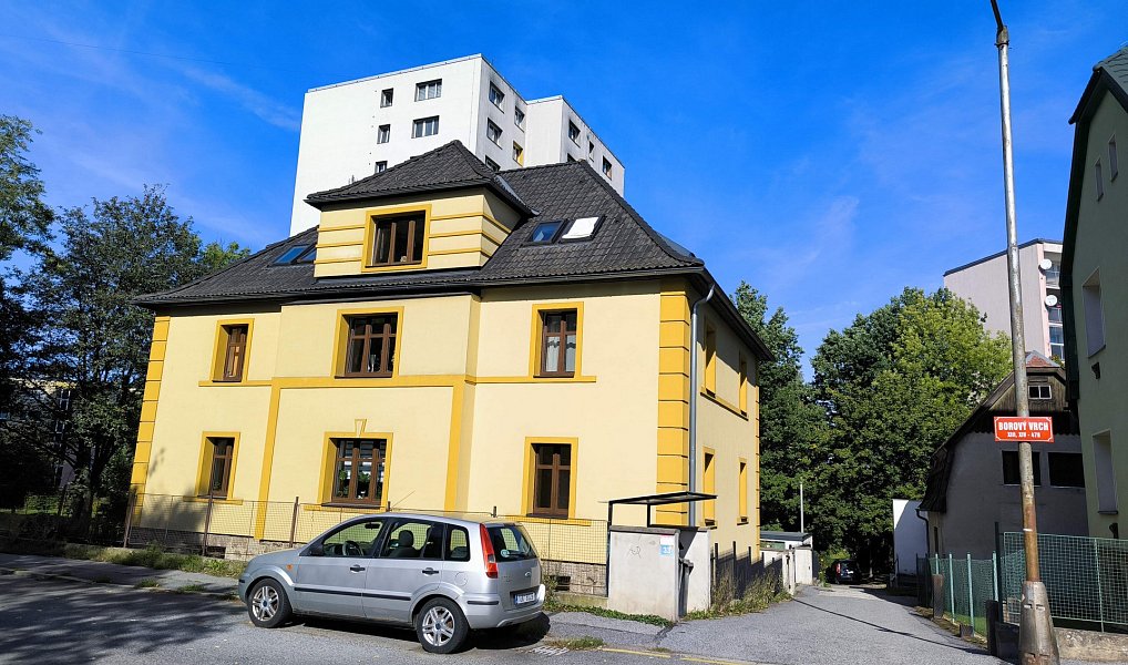Pronájem bytu 2+kk 45 m², Liberec – náhled fotky 8