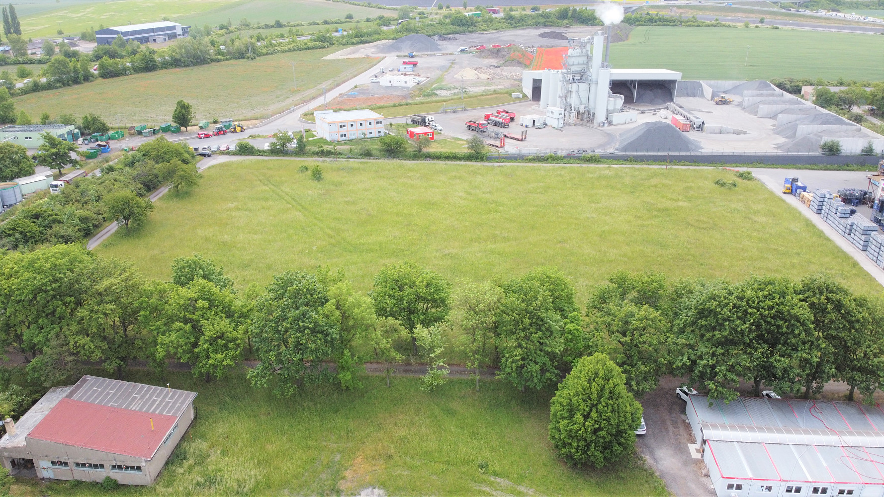 Prodej komerčního pozemku 26 712 m² – fotografie 3