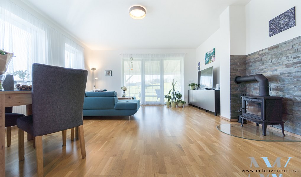 Prodej domu 106 m² s pozemkem 1 942 m², Zalužany – náhled fotky 19